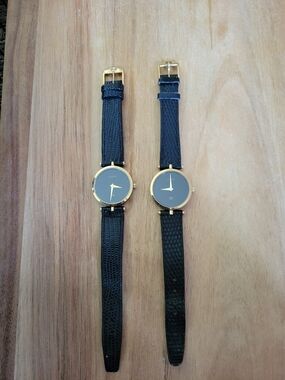 Gucci Black and Gold Minimalist Leather Strap Watches (Pair)